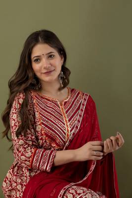Women's Kurta With Gotta Lace Gharara And Dupatta Sets 3