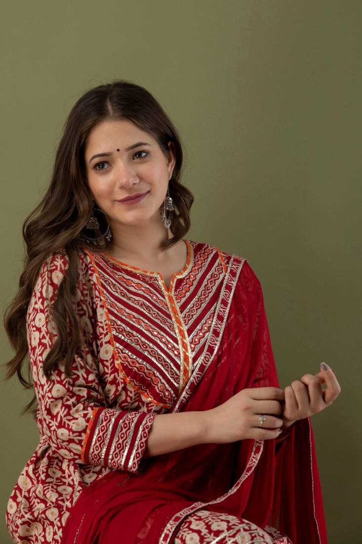 Women's Kurta With Gotta Lace Gharara And Dupatta Sets