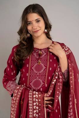 Women's Beautiful Rayon Printed Anarkali Kurta With Plazzo And Dupatta Sets 3