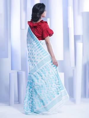 White Woven Silk Cotton Saree Without Blouse 4