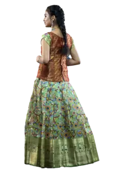 Shivangi Girls Maroon Floral Creeper Pattu pavadai