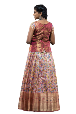 Shivangi Girls Pink Floral Creeper Pattu pavadai 2