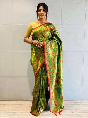 green KANJEEVARAM WOVEN SILK BLEND SOFT SILK SAREE 1