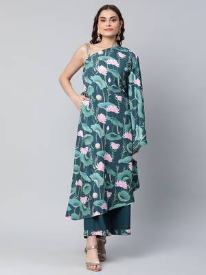 Ahalyaa Women Green Floral Printed Kurta with Palazzos 1