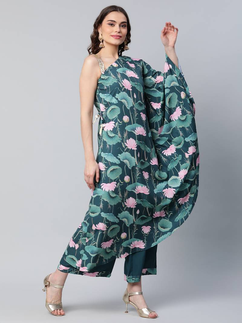 Ahalyaa Women Green Floral Printed Kurta with Palazzos