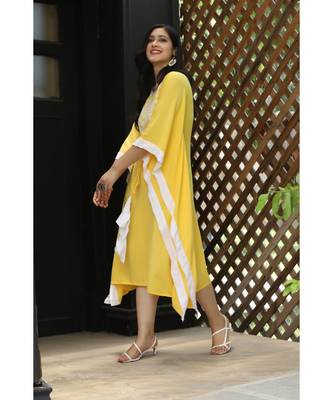 Yellow cotton rayon chikankari  kaftan with white border 5