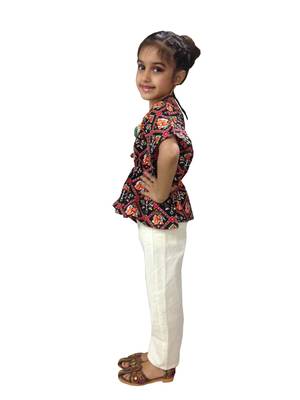 Aglare Kaftan for girls,kaftan set with beautiful neck piece.STITCHED 3
