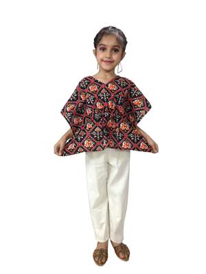 Aglare Kaftan for girls,kaftan set with beautiful neck piece.STITCHED 4