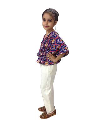 Aglare Kaftan for girls,kaftan set with beautiful neck piece.STITCHED Blue 4