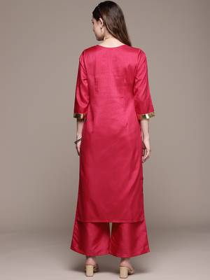 Pink printed art silk kurta sets 3