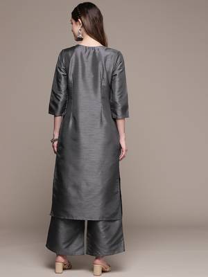 Grey printed art silk kurta sets 3