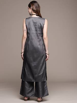 Grey printed art silk kurta sets 3