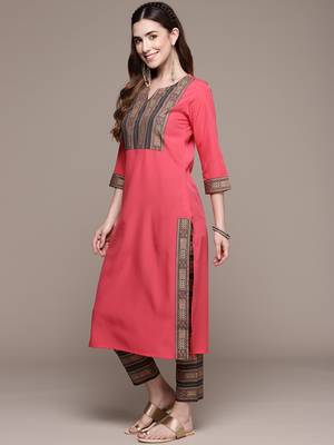 Red printed crepe kurta sets 2