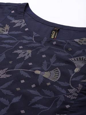 Navy-blue printed crepe kurta sets 4