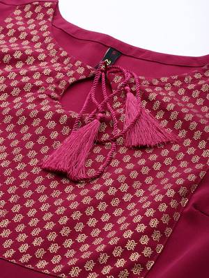 Pink printed crepe kurta sets 4