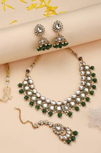 Green cubic zirconia jewellery