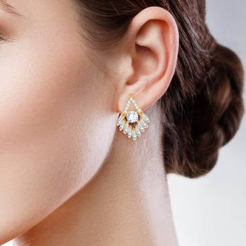  Sukai Jewels EthnicTraditional Western Flower Design Diamond Studded Daily Wear Stud Earring for Women and Girls 2