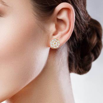  Sukai Jewels EthnicTraditional Western Flower Design Diamond Studded Daily Wear Stud Earring for Women and Girls 2
