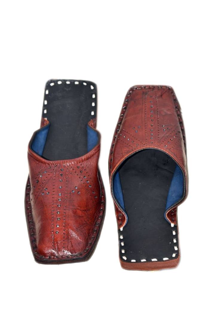 Sonia collections Leather Clogs For Men  (Brown) Openshoe1  Size 6