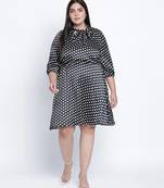 Joyeous polka dot plus szie tie knot dress