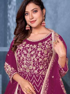 Rani-pink embroidered net salwar 4