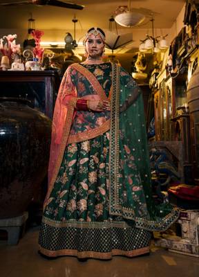 Dazzling Dark Green Dori Sequins And Thread Embroidered Taffeta Silk Designer Lehenga For Wedding 10