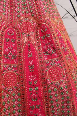 Hypnotizing Deep pink thread and Sequins embroidered silk semi stitched lehenga 7