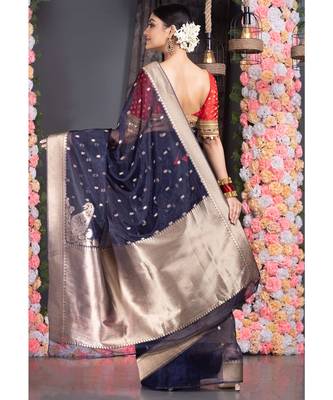 blue Blue Kora Organza Banarasi Silk Saree With Golden Border And Pallu 3