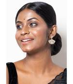 Shell Crystal Earrings