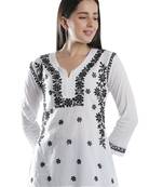 Hand Embroidered White Cotton Lucknowi Chikankari Kurti