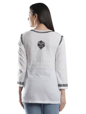 Hand Embroidered White Cotton Lucknowi Chikankari Kurti 2