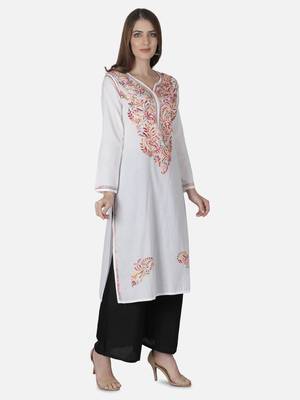 Hand Embroidered White Cotton Lucknowi Chikankari Kurti 3