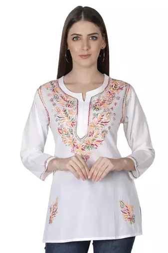 Hand Embroidered White Cotton Lucknowi Chikankari Kurti