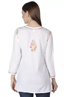 Hand Embroidered White Cotton Lucknowi Chikankari Kurti