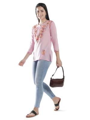 Hand Embroidered Pink Cotton Lucknowi Chikan Kurti 1