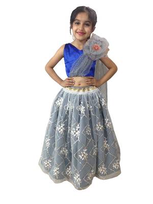 Aglare embroidered Beautiful lehenda choli with atteched dupatta. blue 1