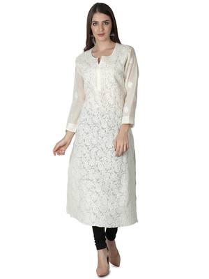 Hand Embroidered Cream Cotton Lucknowi Chikankari Kurti 1