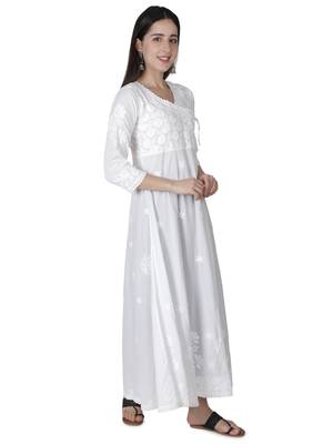 Seva Chikan Hand Embroidered White Cotton Lucknowi Chikankari Kurti 3