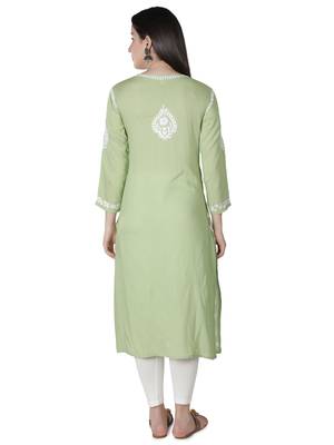 Hand Embroidered Green Cotton Lucknowi Chikankari Kurti 2