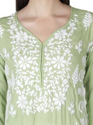 Hand Embroidered Green Cotton Lucknowi Chikankari Kurti 5