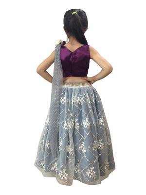 Aglare embroidered Beautiful lehenda choli with attached dupatta. purple 2