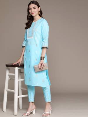 Blue printed cotton kurta sets 5