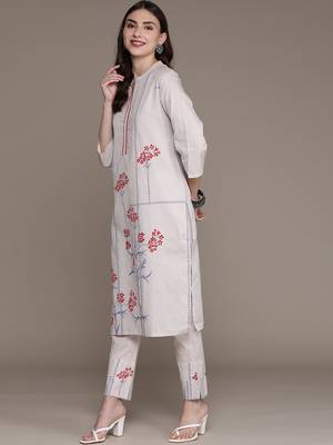 Grey printed cotton kurta sets 2