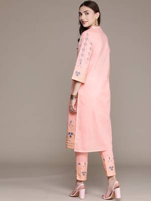 Pink printed cotton kurta sets 3