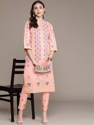Pink printed cotton kurta sets 5