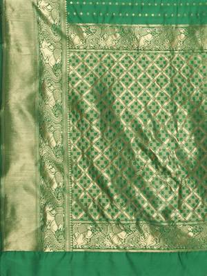 Glemora Green Beautiful Ethnic Wear Silk Blend Banarasi Traditional Saree 5