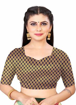 Green woven faux kanjivaram silk saree with blouse 5