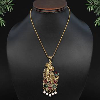 Maroon necklaces 1