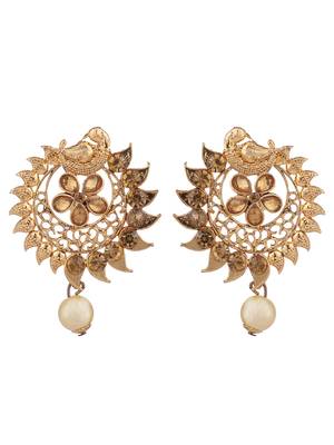 Stylish Gold Plated Round Shape White Stone and Pearl Drop Chandbali Earring 3