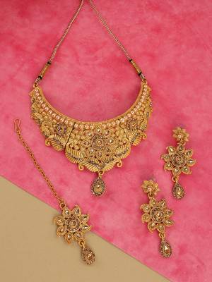 Traditional Hasli Style Gold Plated Choker Cutwork and Floral Design with Earring Maangtika 1